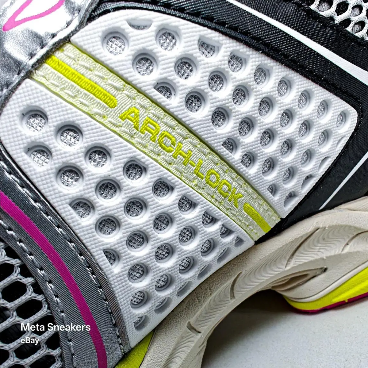 Saucony shoes - Saucony ProGrid 4 - ProGrid - S70704-14 - White 8