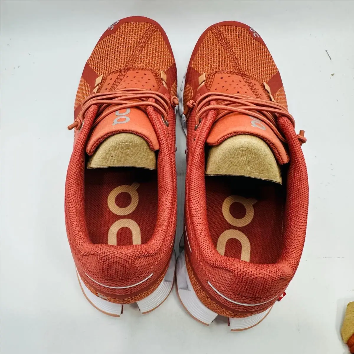 On-Running shoes - Orange 3