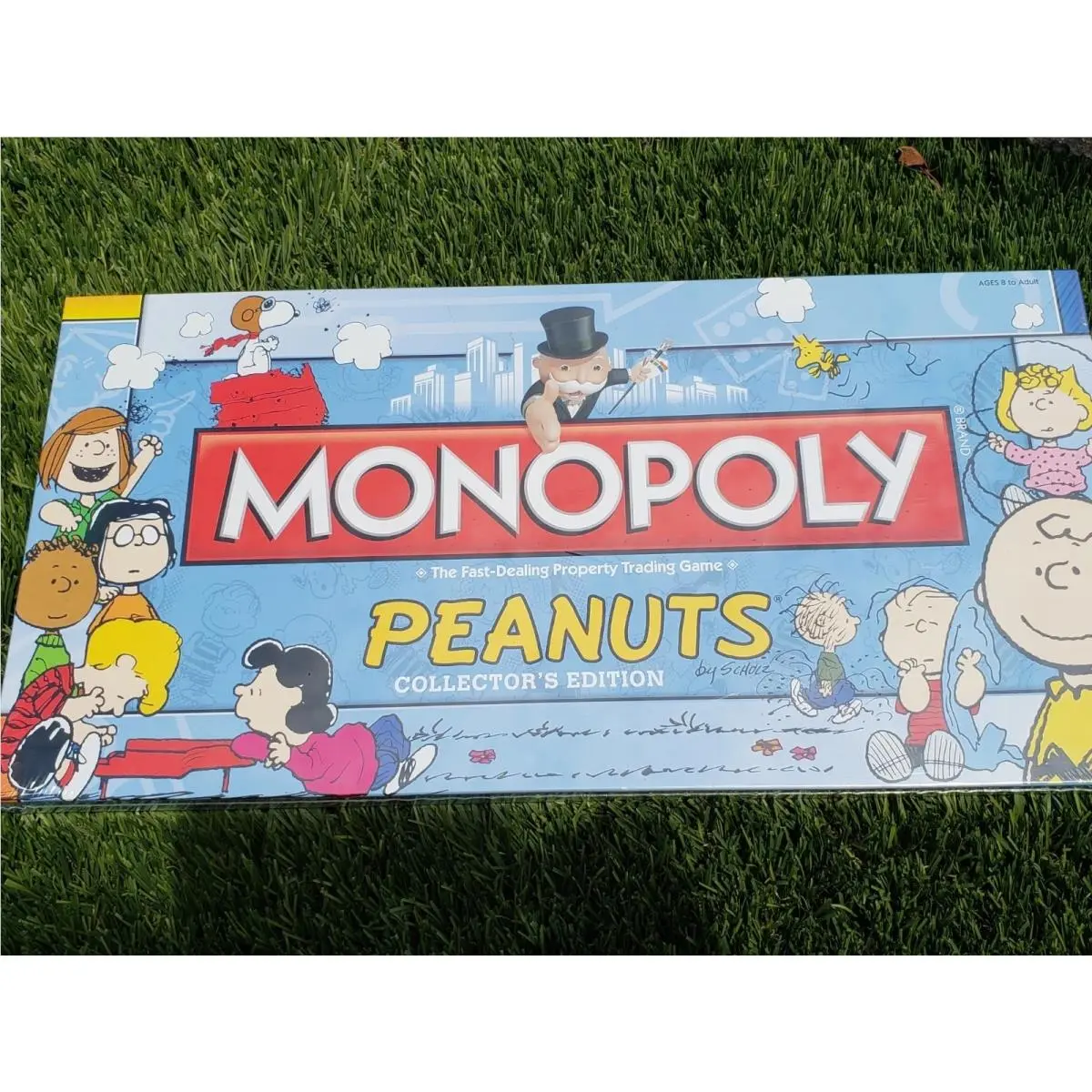 Monopoly Boardgame Peanuts Collector`s Edition Charlie Brown Snoopy 2010 Hasbro