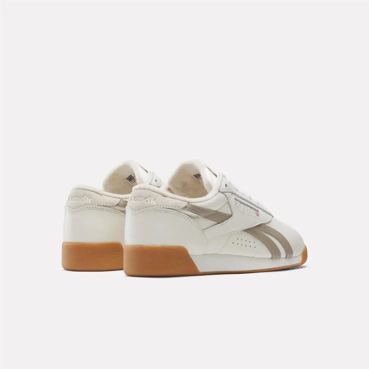 Reebok shoes - Chalk/Classic Burgundy/Gum 11