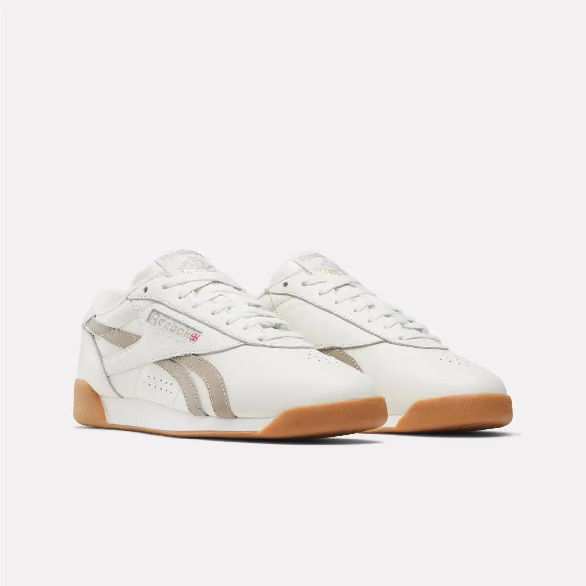 Reebok shoes - Chalk/Classic Burgundy/Gum 12