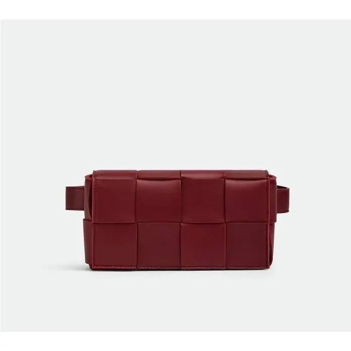 Bottega Veneta Leather Bordeaux Cassette Belt/waist/body Bag 668572