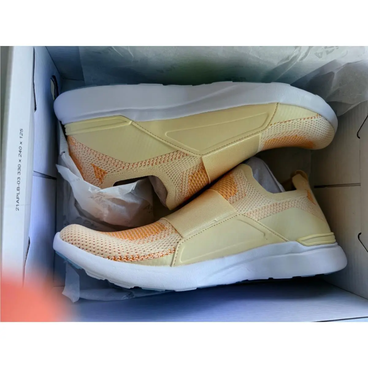 On-Running shoes - TechLoom Bliss - TechLoom Bliss - Yellow 2