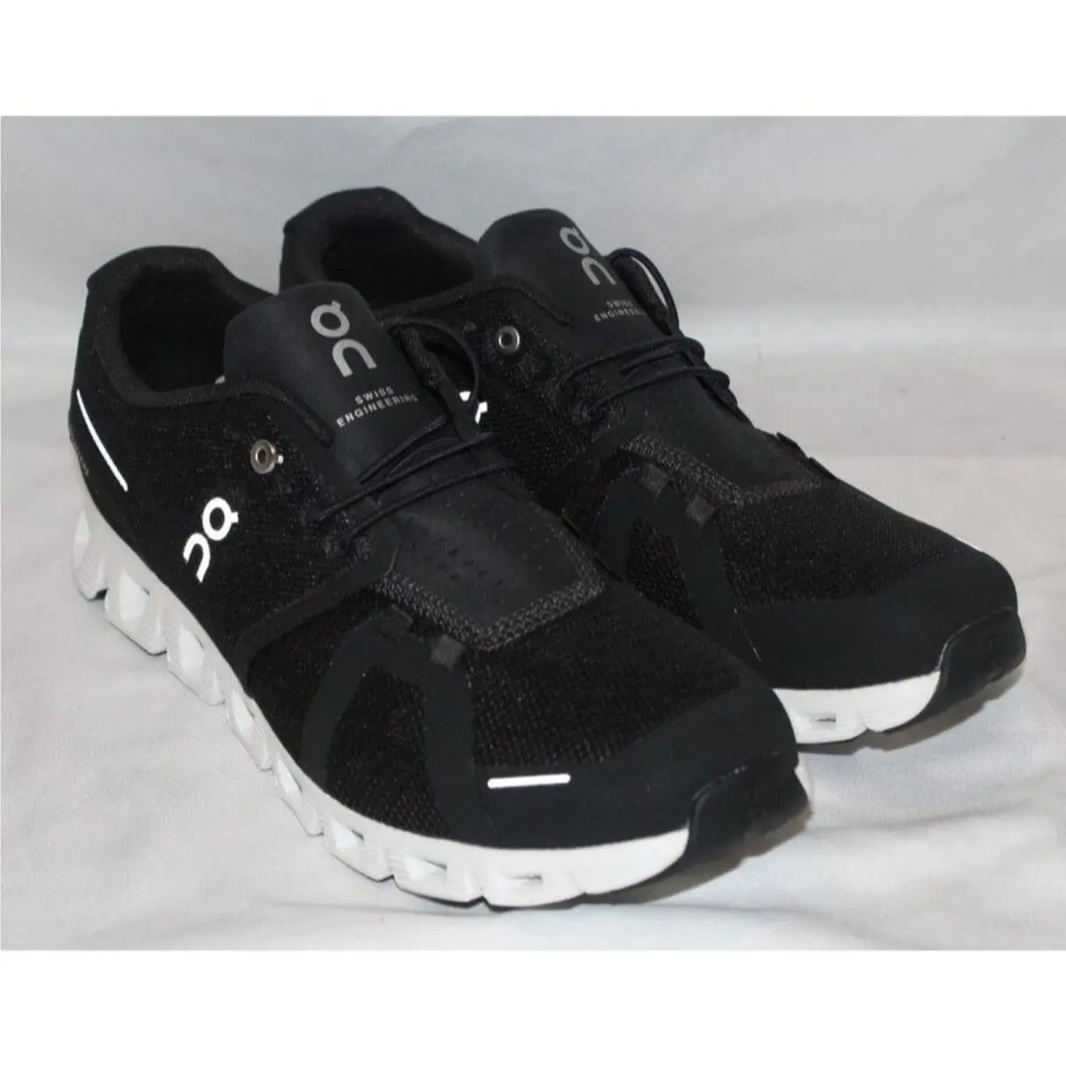 On-Running shoes - CLOUD 5 - CLOUD - Black 1