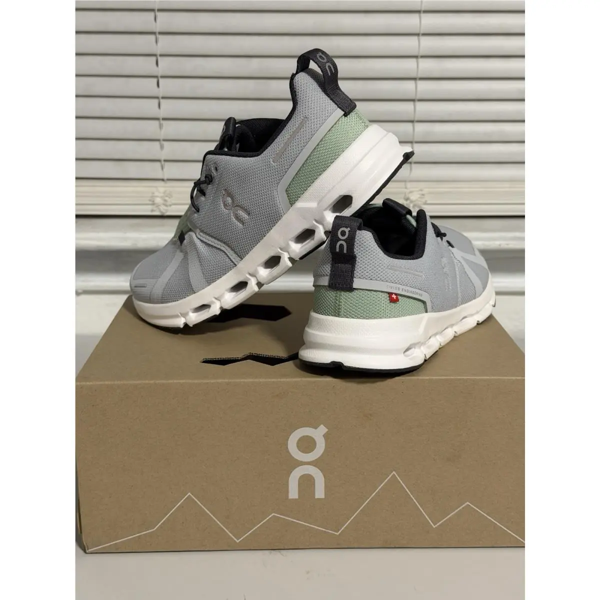 On Running Cloud Sky Kids Glacier Sage 4.5Y Women`s 6 3YD11442594