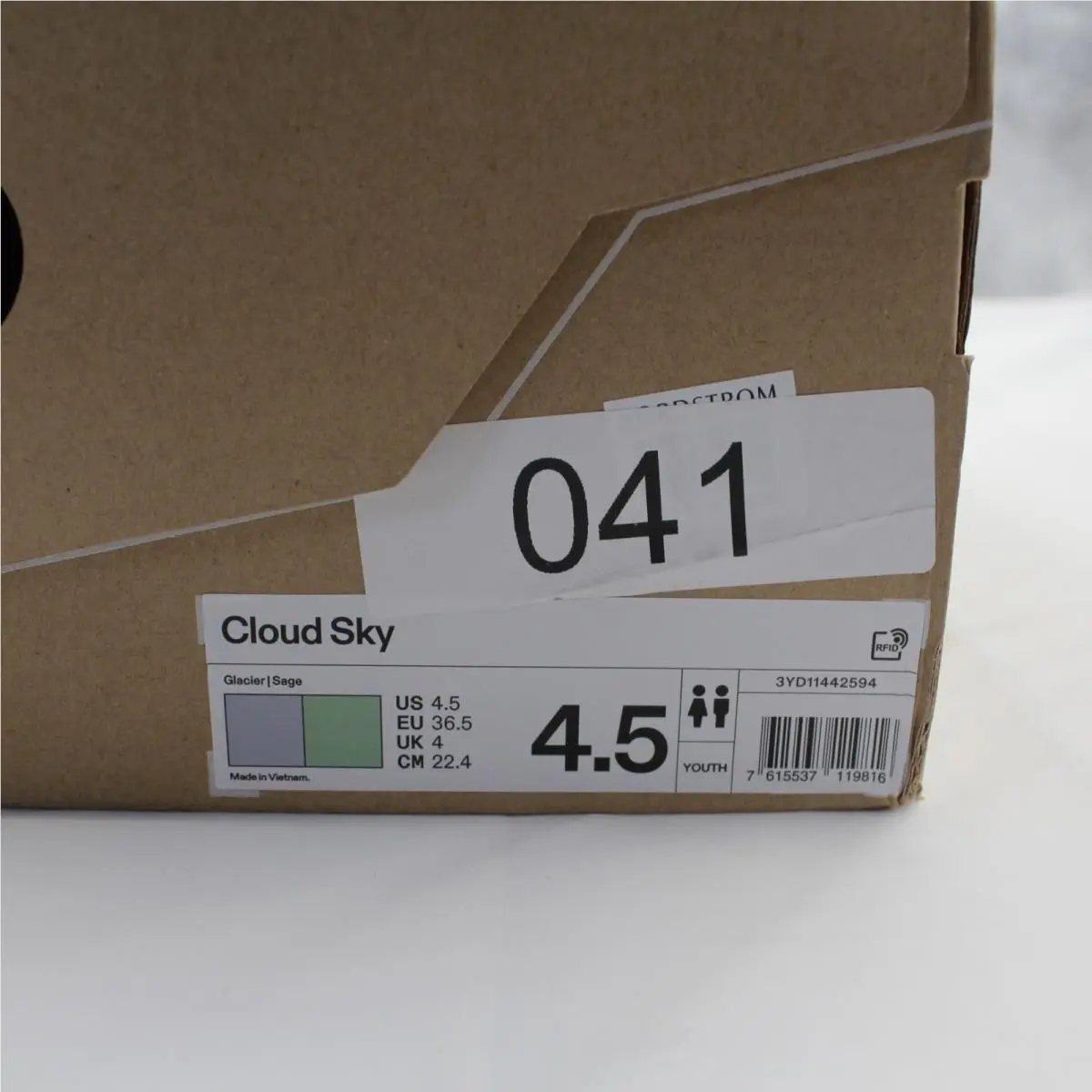 On-Running shoes - 3YD11442594 - 3YD11442594 - Glacier Sage 1