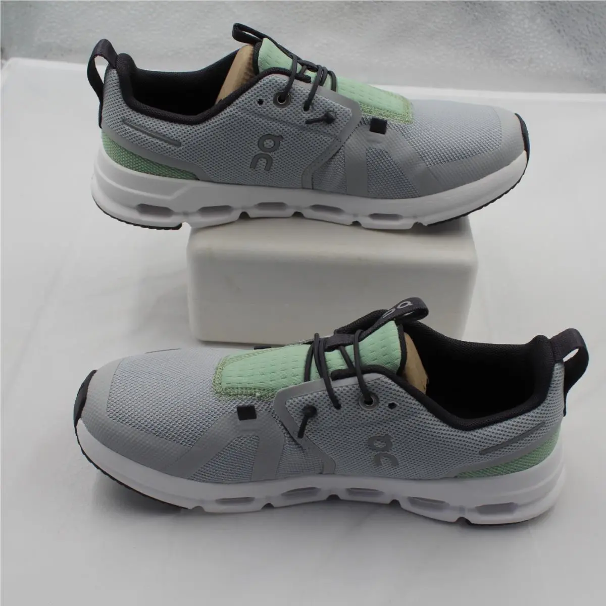 On-Running shoes - 3YD11442594 - 3YD11442594 - Glacier Sage 2