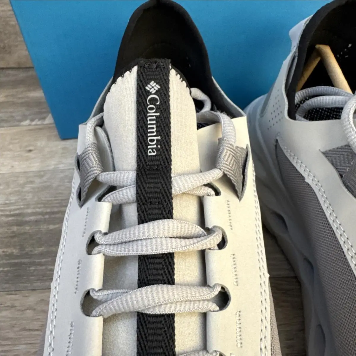 Columbia shoes - Drainmaker XTR Shoes - Drainmaker XTR Shoes - BM1158-081 - Light Grey( Dove/ Stratus) 2