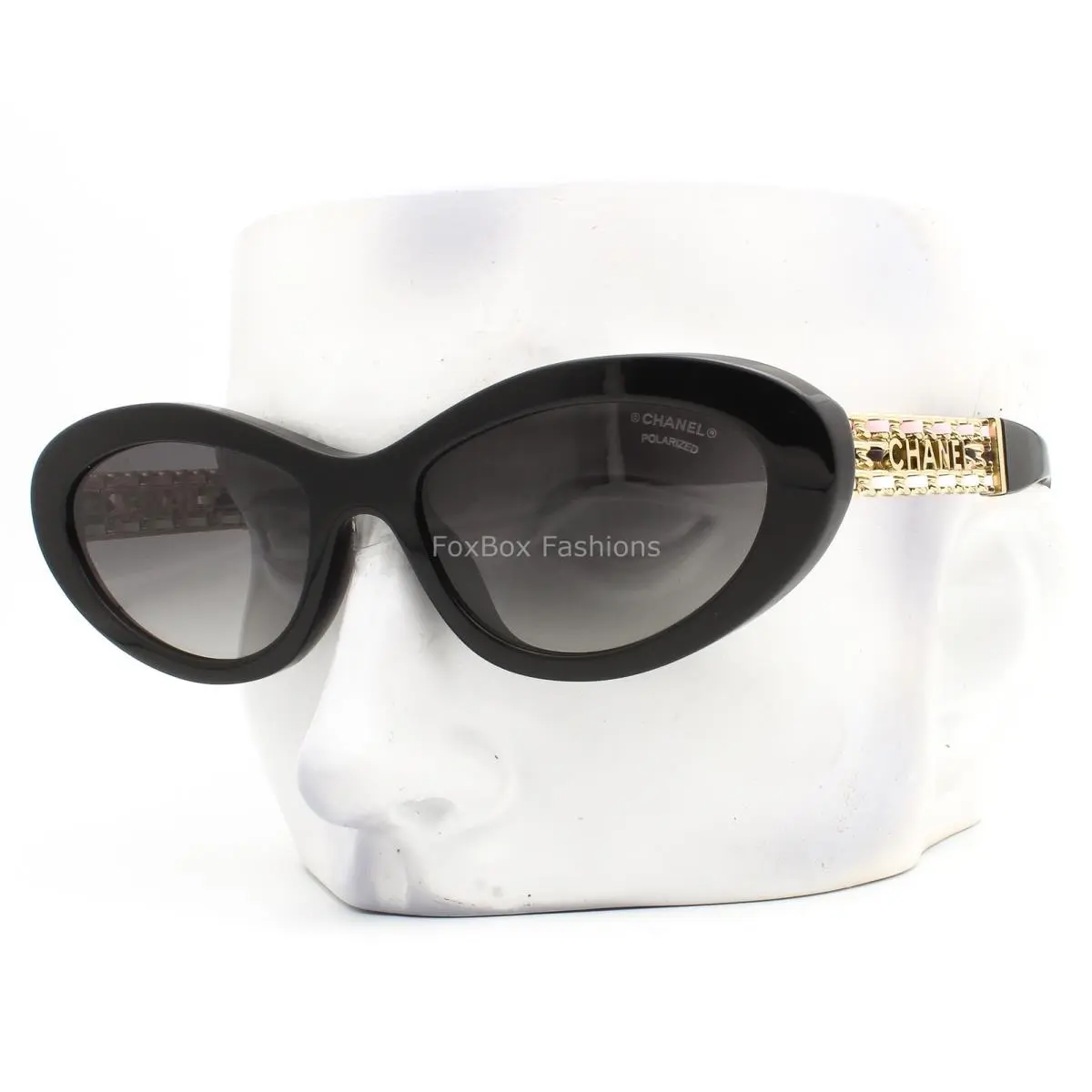Chanel Sunglasses Black Gold CC Logo Chain Polarized ch5538QA 622/S8 with Case