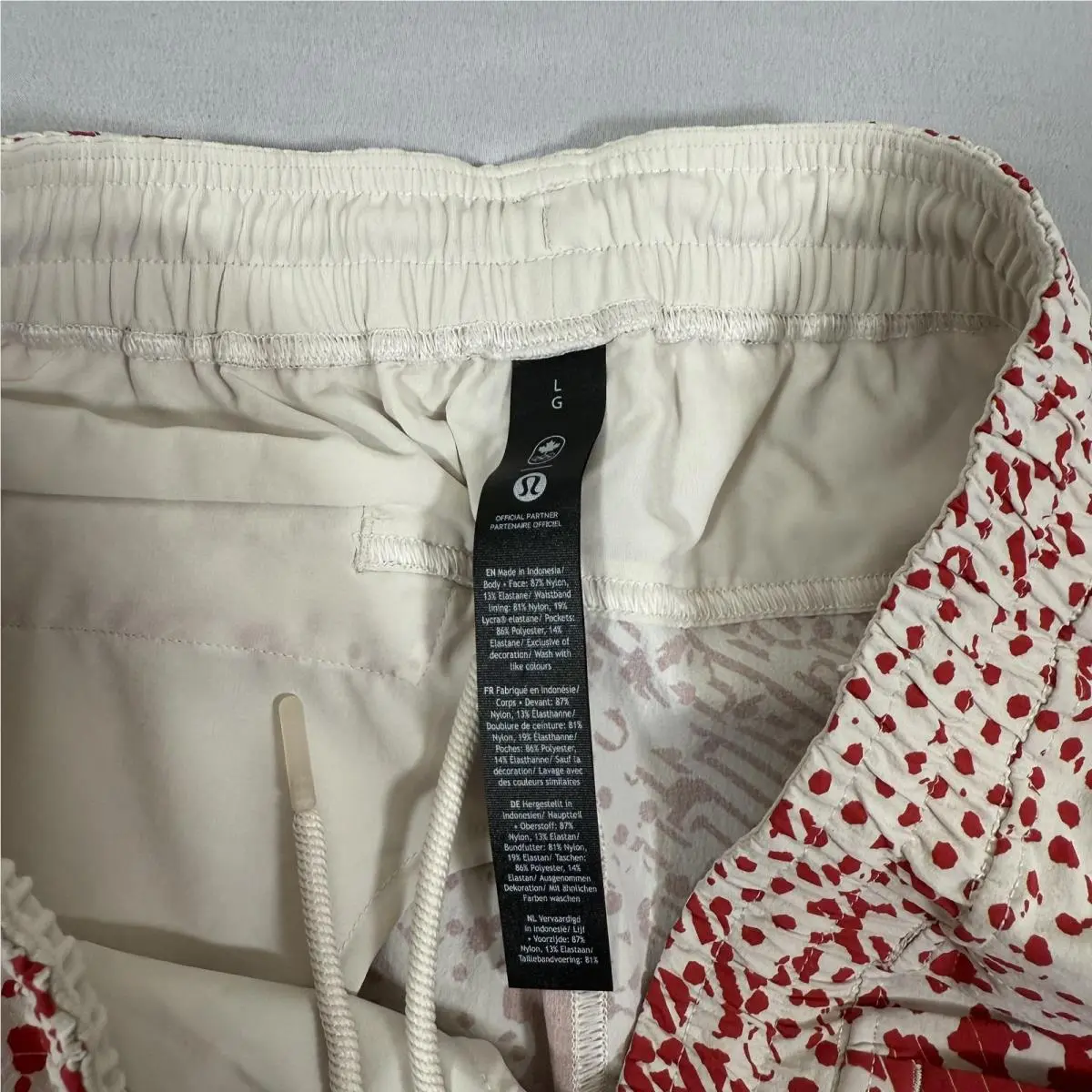 Lululemon clothing - Red 10