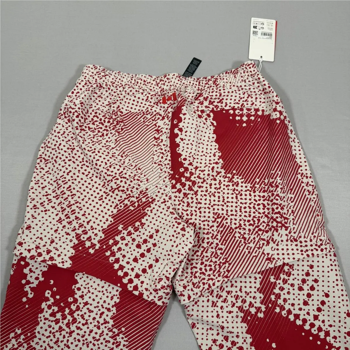 Lululemon clothing - Red 12