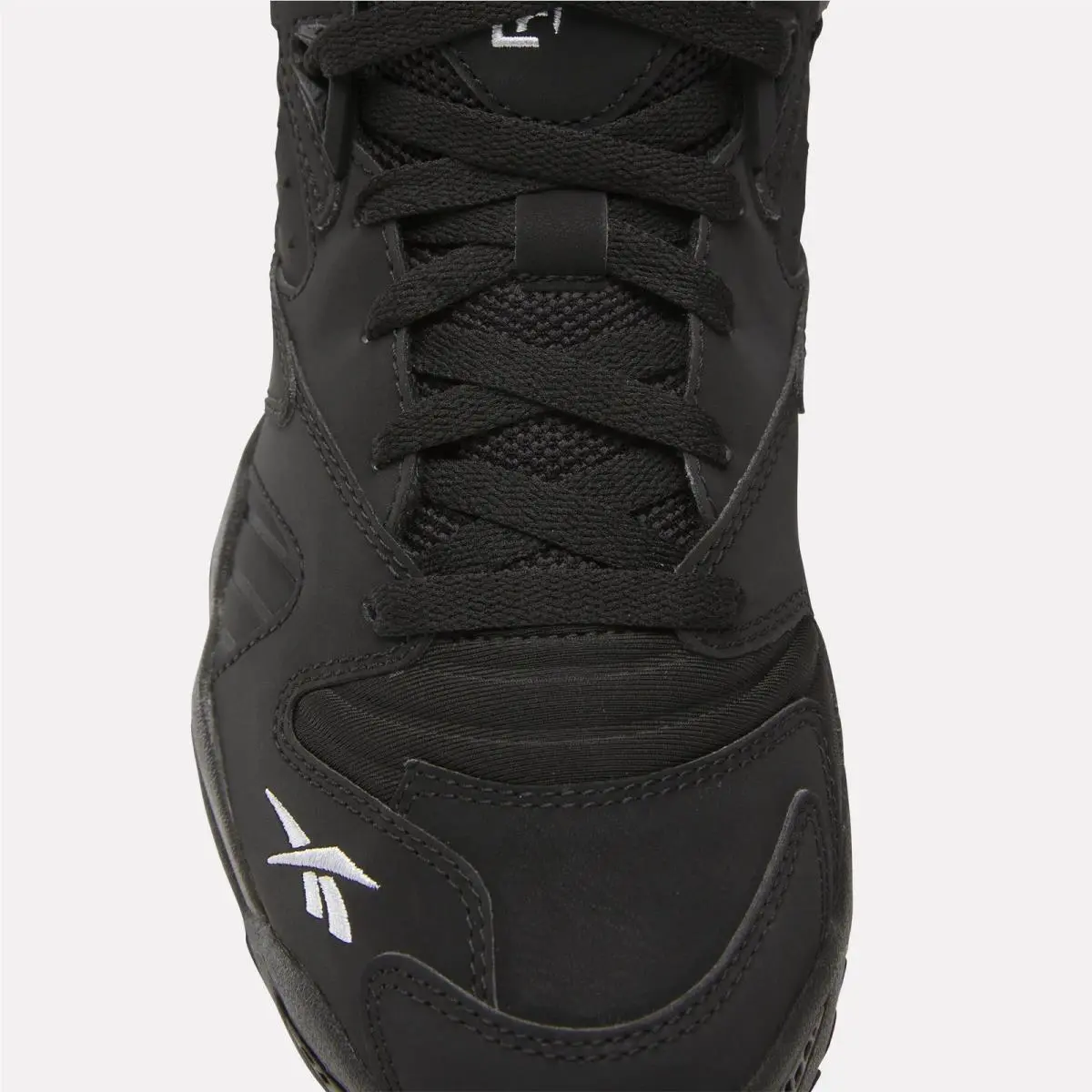 Reebok shoes - Black/Black/White 3