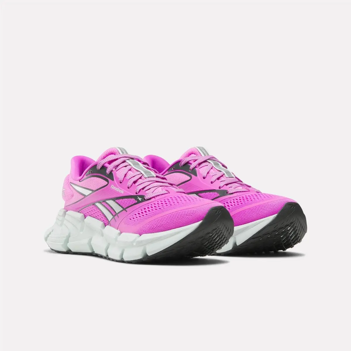 Reebok shoes - White/Red/White 59