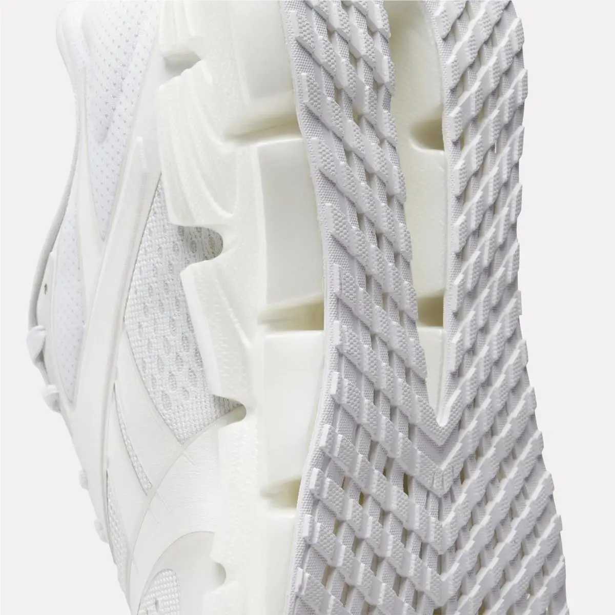 Reebok shoes - White/Red/White 48