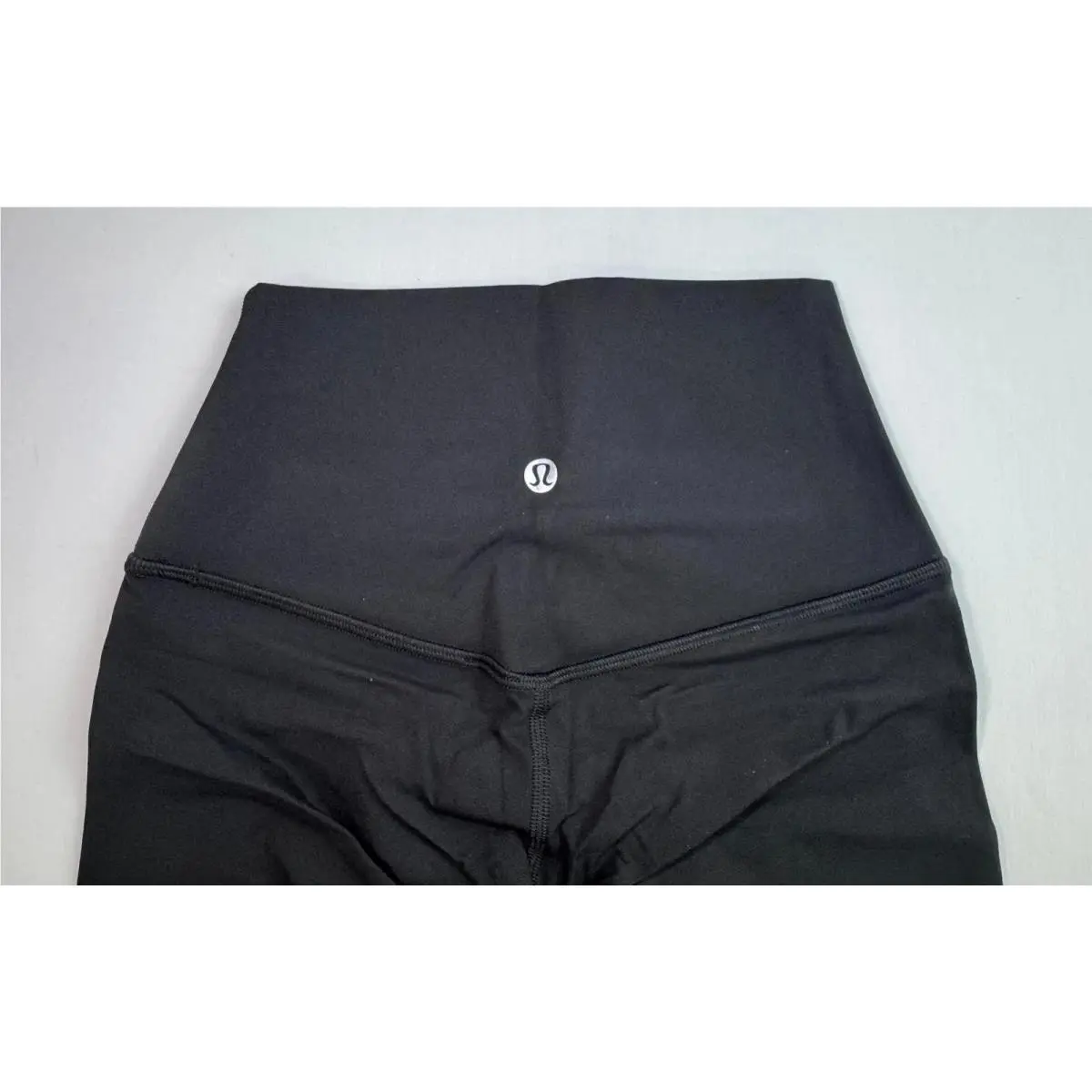 Lululemon clothing - Black 2