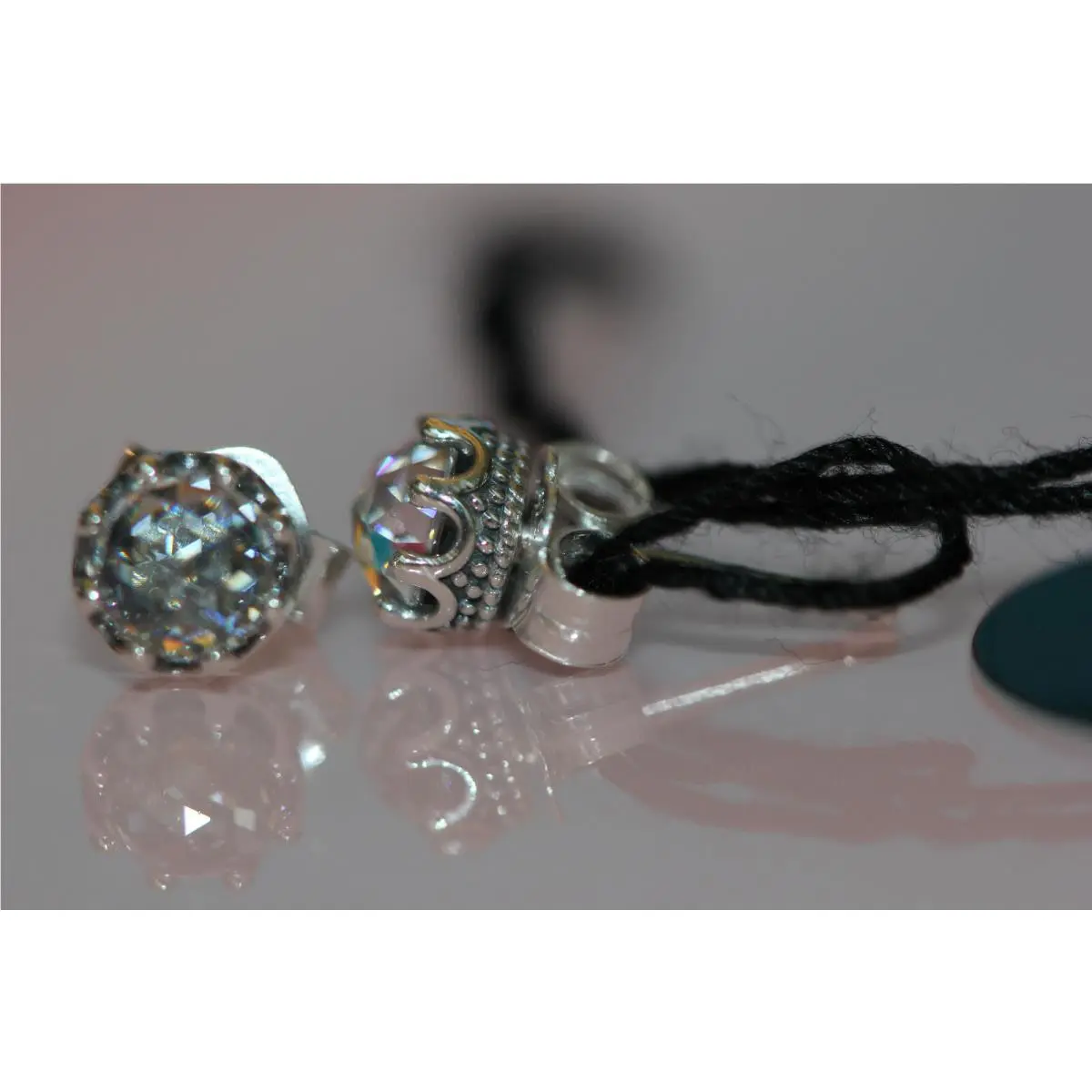 Fall 2019 Pandora Clear Sparkling Crown Stud Earrings 298311CZ Box