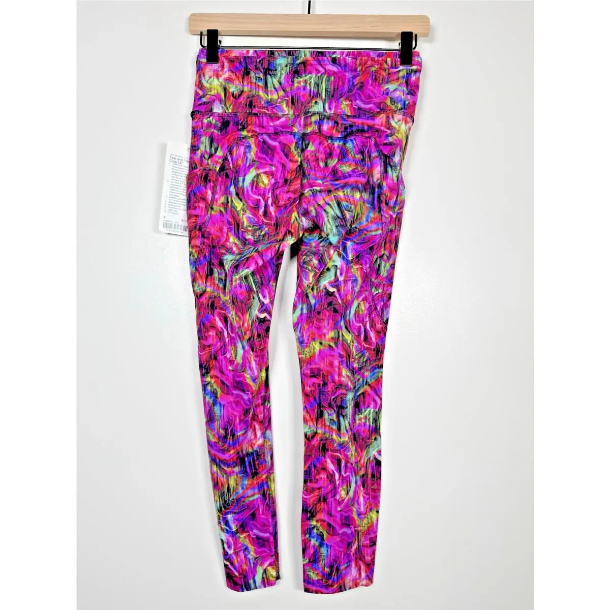 Lululemon clothing - Pink 2