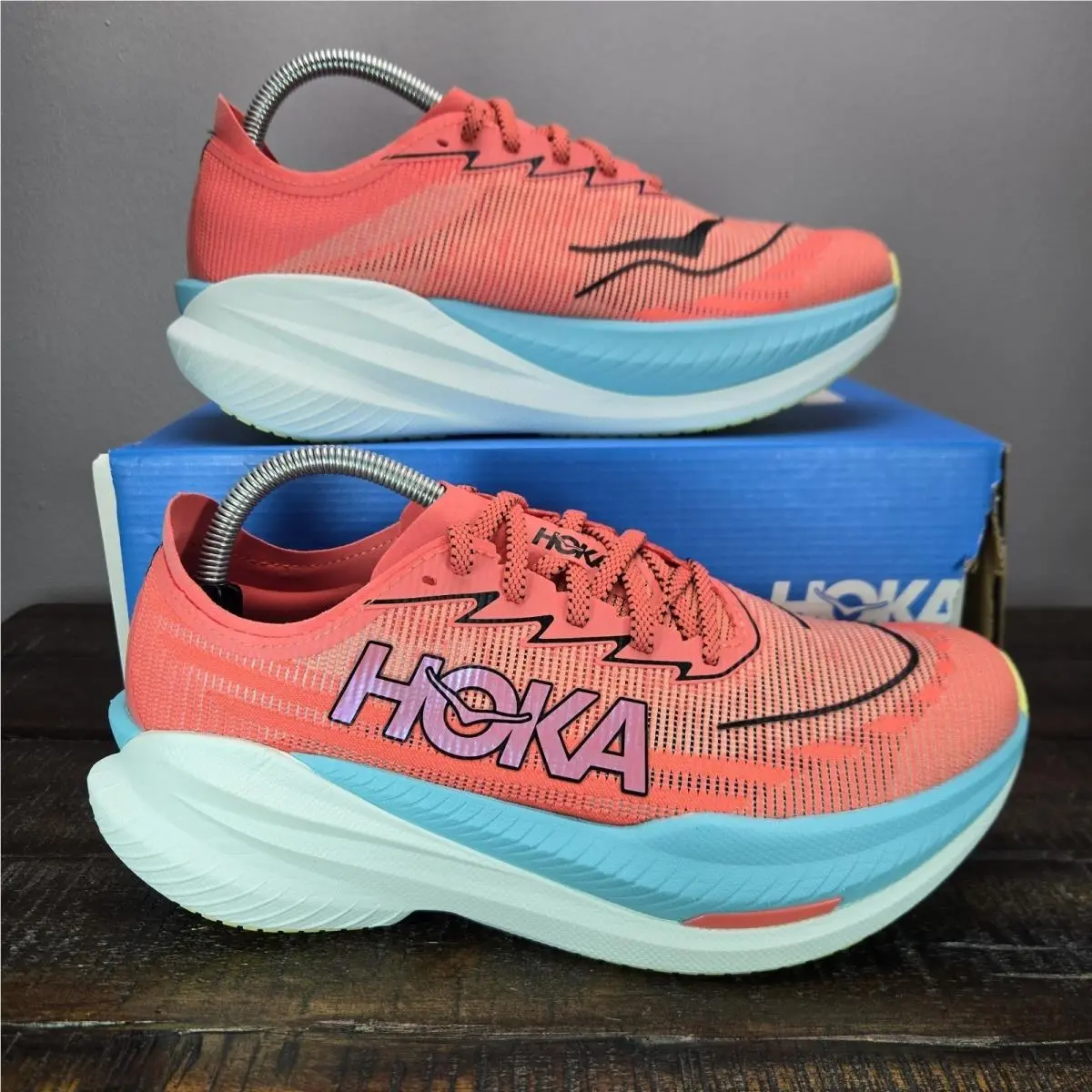 Hoka One One Mach X 2 Mens Size 11 D Running Shoes 1155119 Gfrt Red Blue White