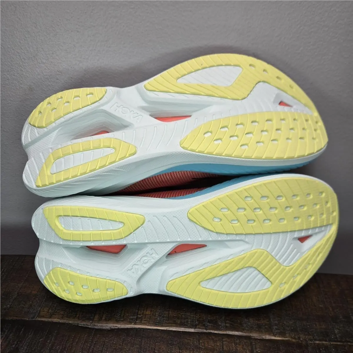 Hoka shoes - Hoka One One Mach X - 1155119 GRFT - Red 7