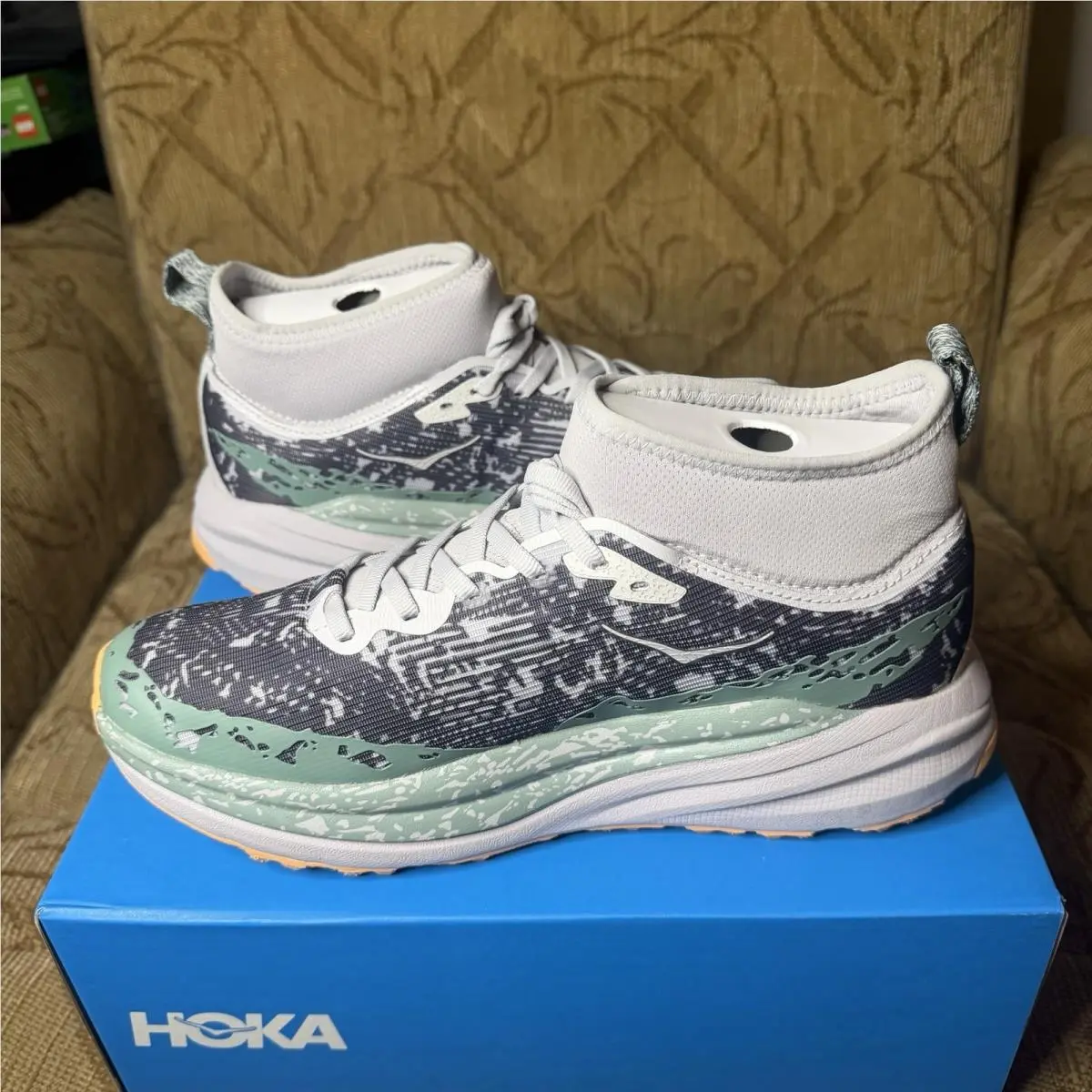 Hoka shoes - Hoka One One - One One - 1155153-AYC - Multicolor 1