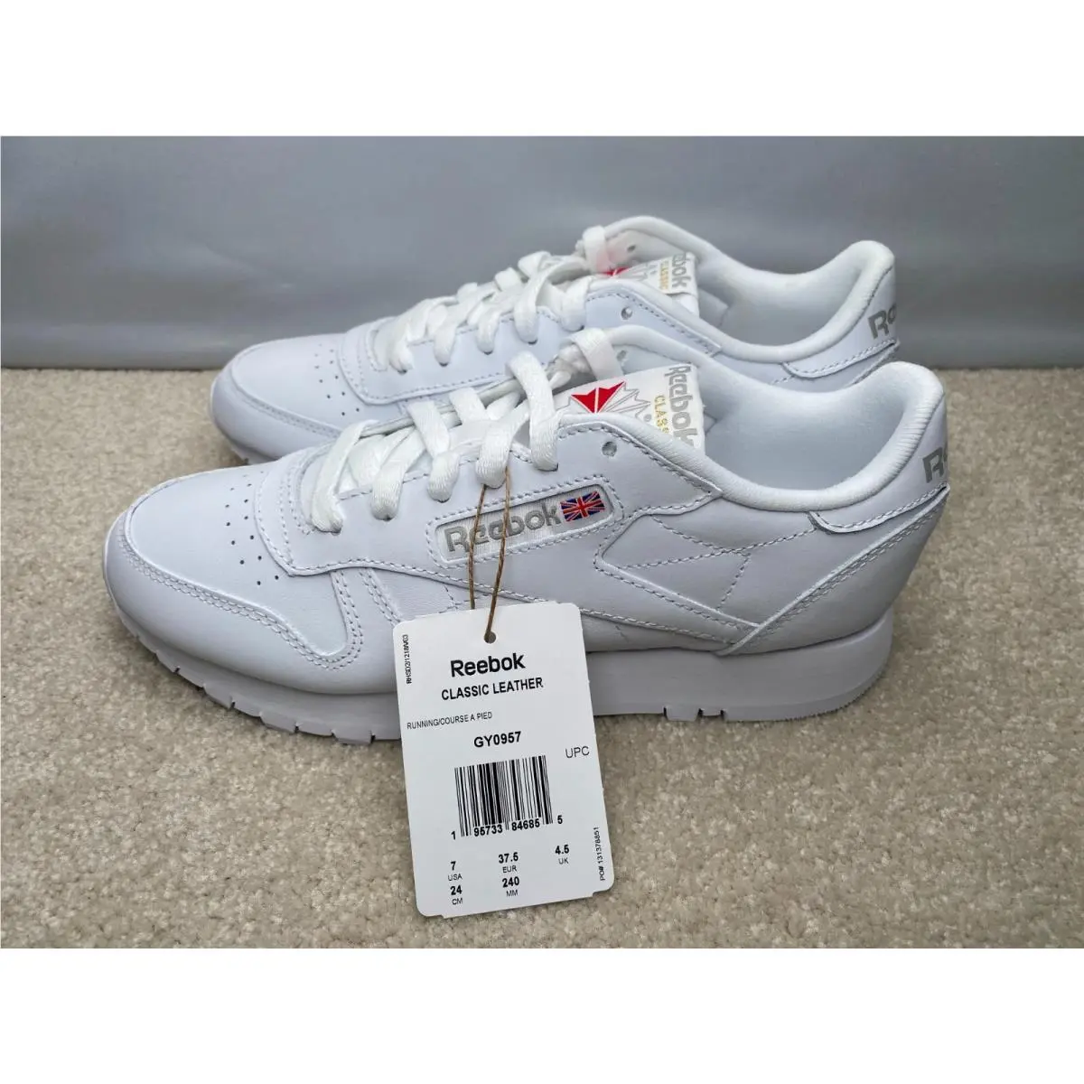 Reebok shoes - Reebok Classic Leather - Classic Leather - GY0957 - White 7