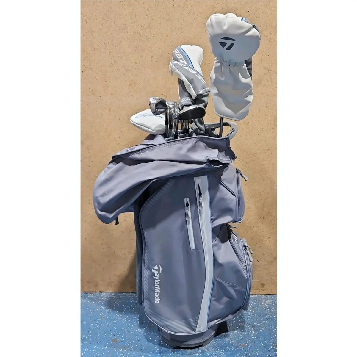 Taylormade Rbz Speedlite 2 9pc RH Ladies Golf Club Set with Cart Bag
