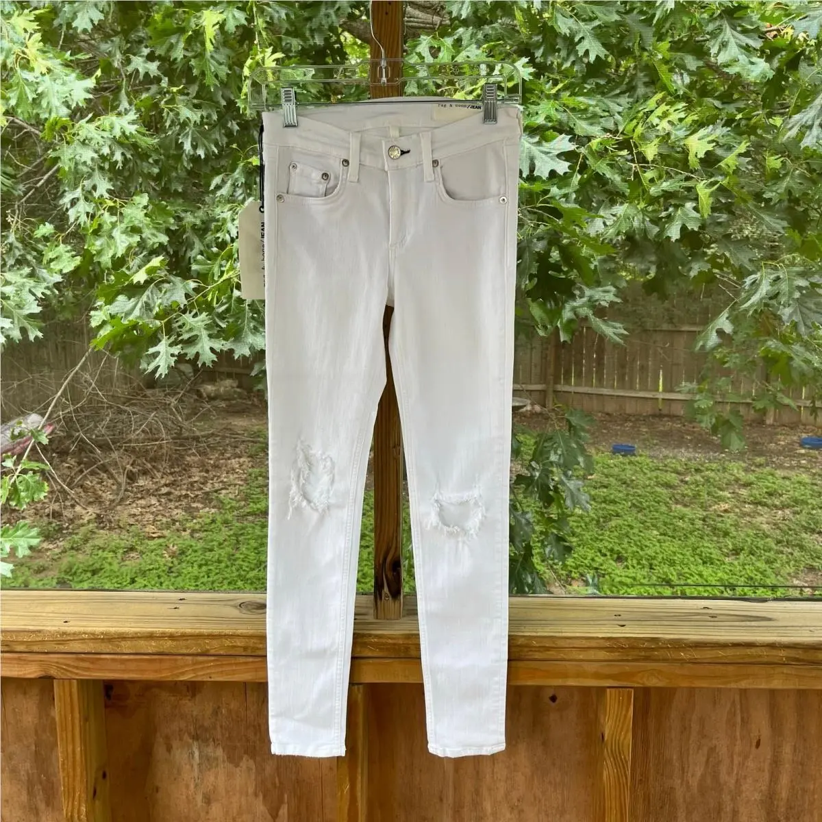 Rag Bone Women`s White Capri Jeans Size 25