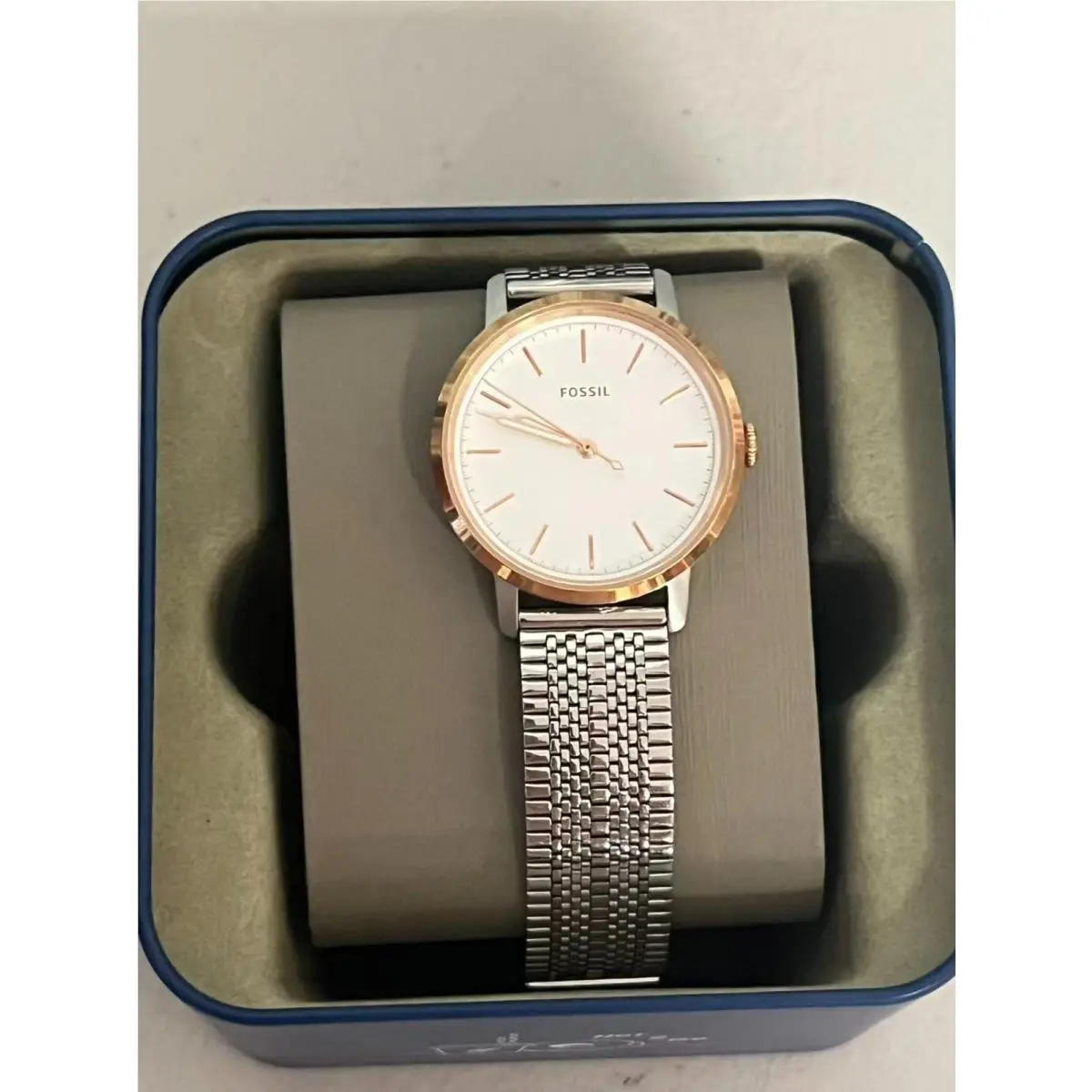 Fossil ES4644 Neely Minimalist Ladies Mesh Stainless Steel Quartz Watch