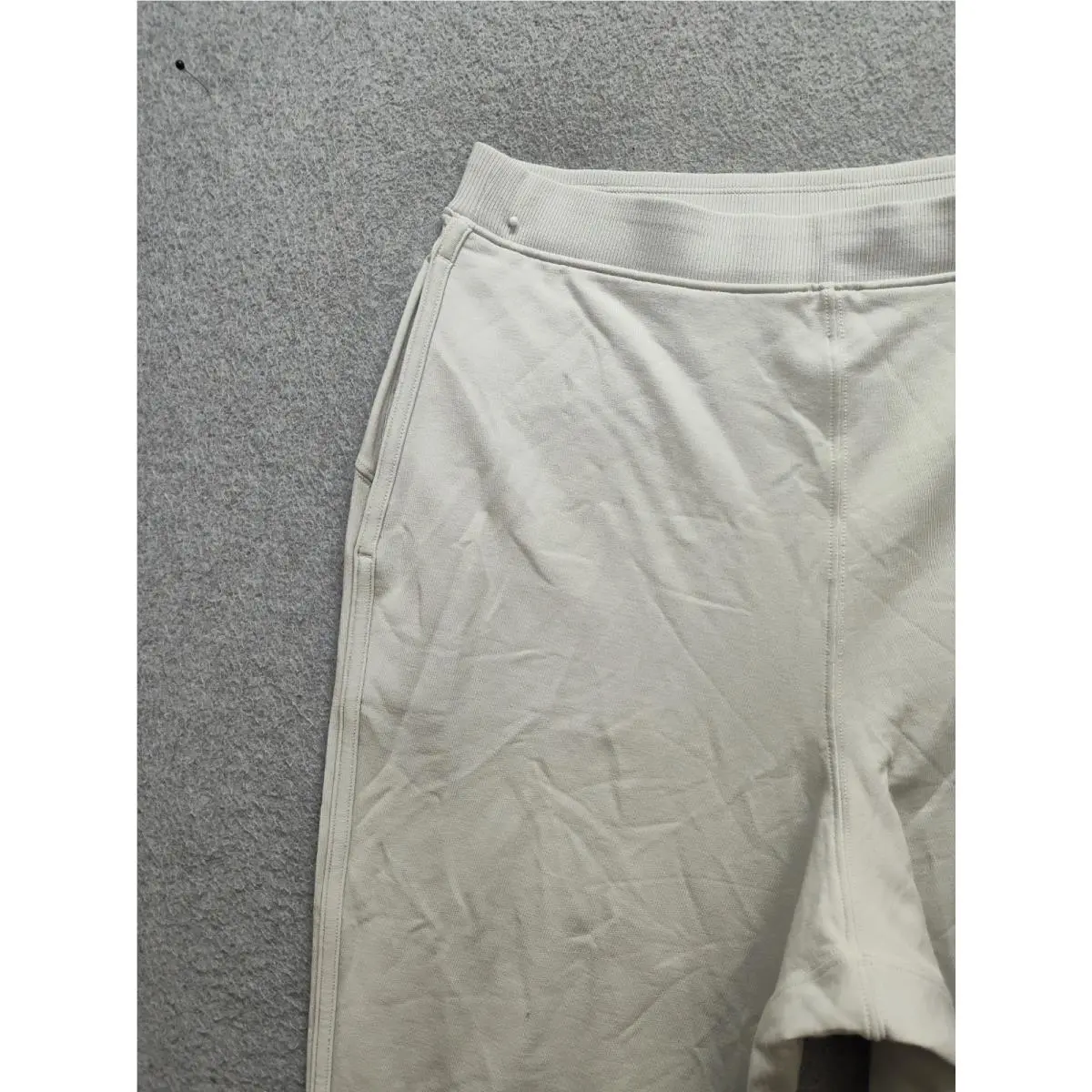 Lululemon clothing - Gray 1