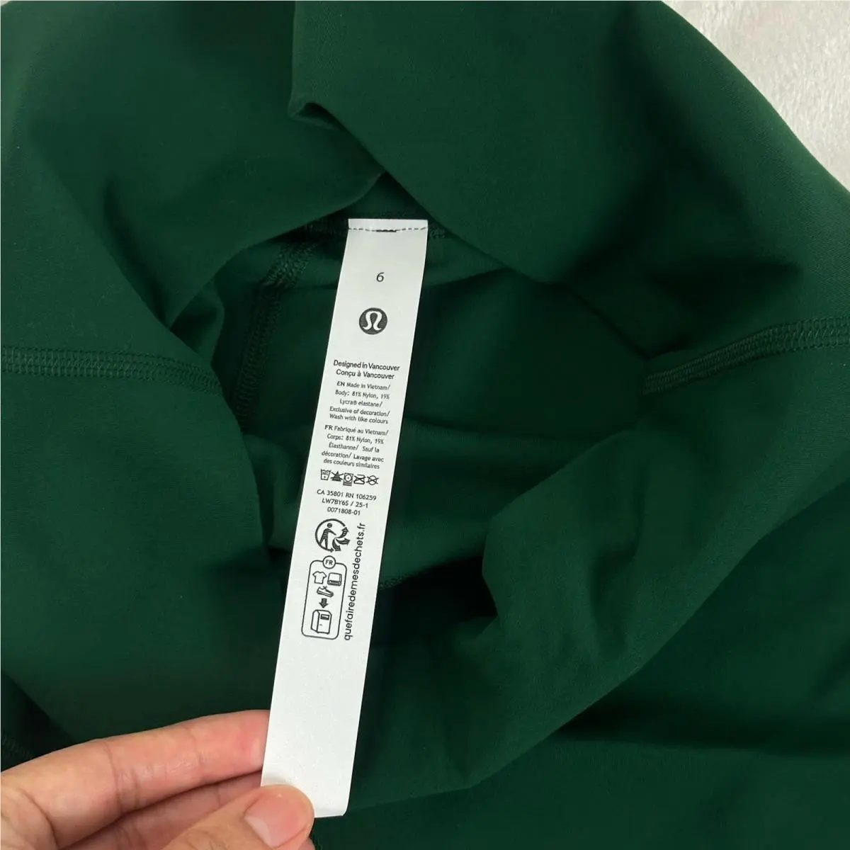 Lululemon clothing - Green 4
