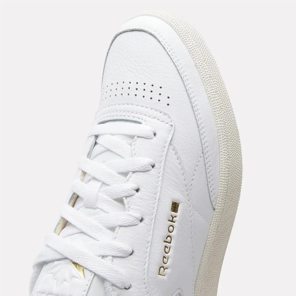 Reebok shoes - Ftwr White/Chalk/Gold 10