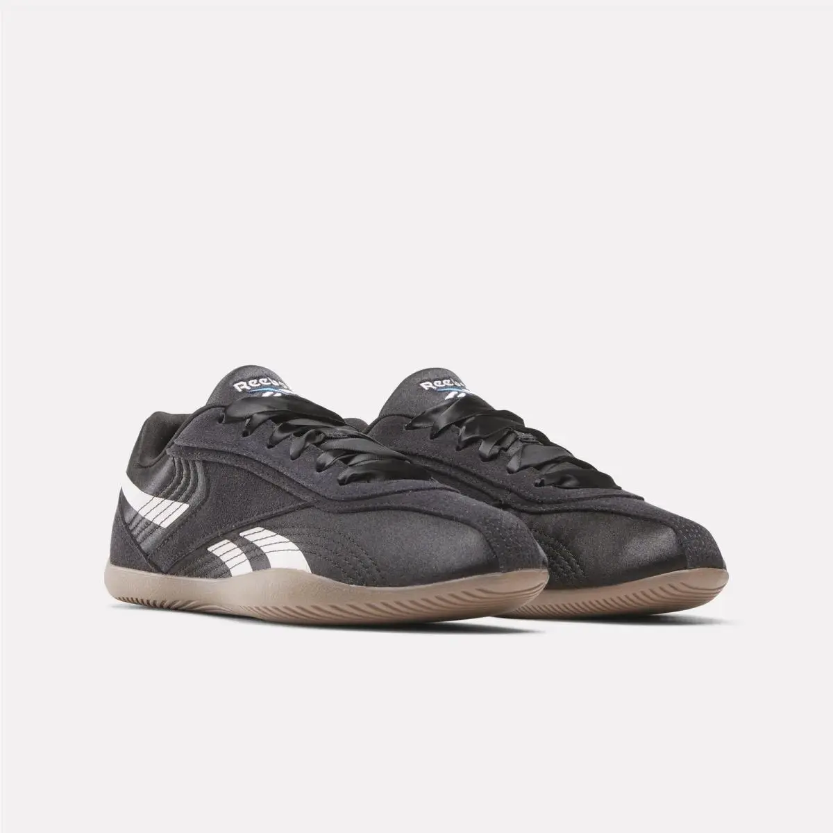 Reebok shoes - Black/White/Gum 2