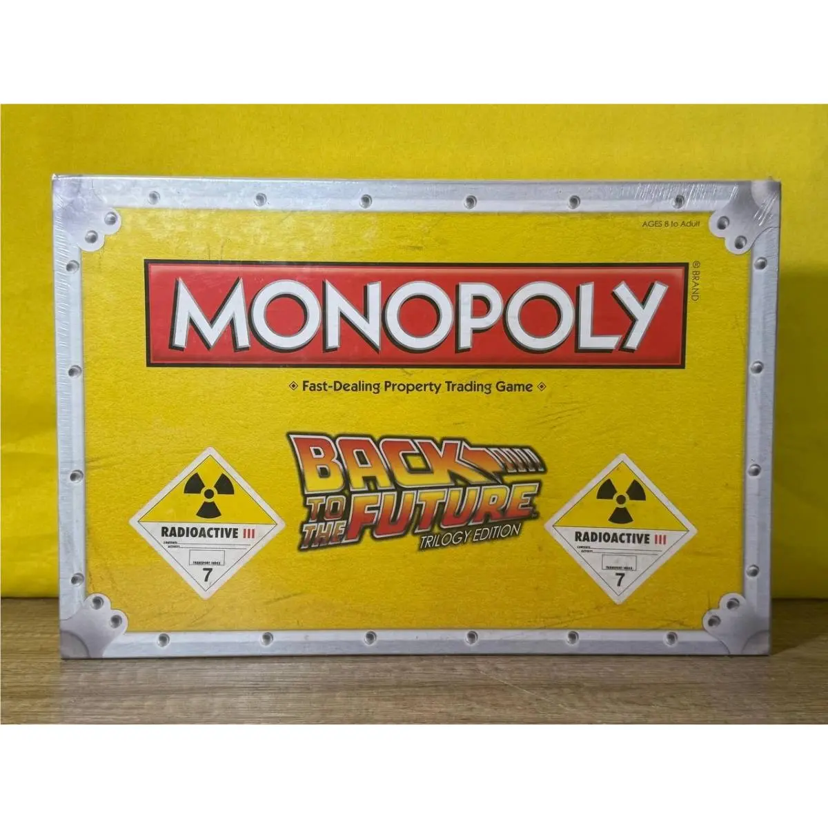 Monopoly Back to The Future Trilogy Edition Board Game LV