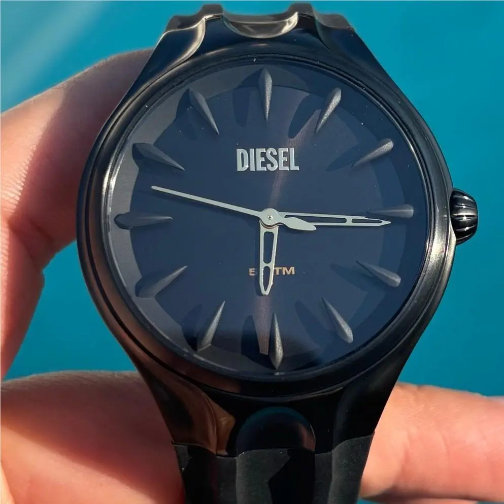 Diesel Streamline DZ2217 Men’s 44mm Black IP Case Black Dial Silicone Quartz