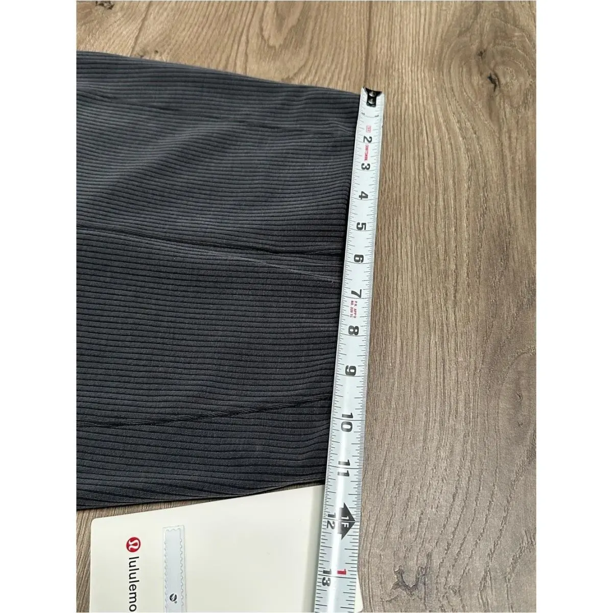 Lululemon clothing - Black Gray 8