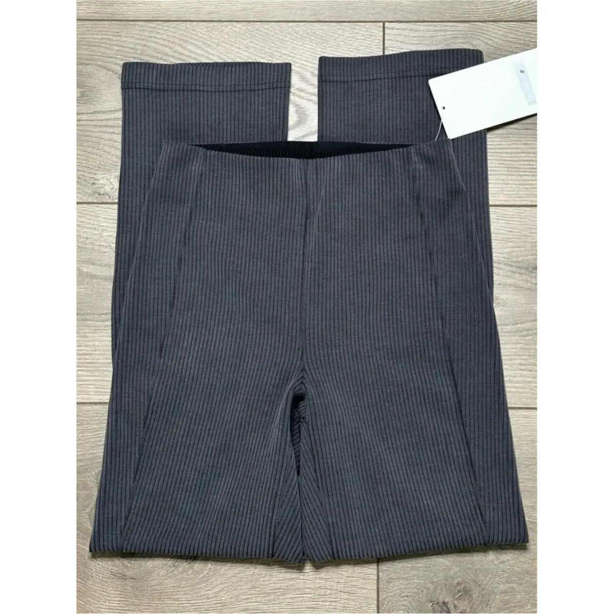 Lululemon clothing - Black Gray 1