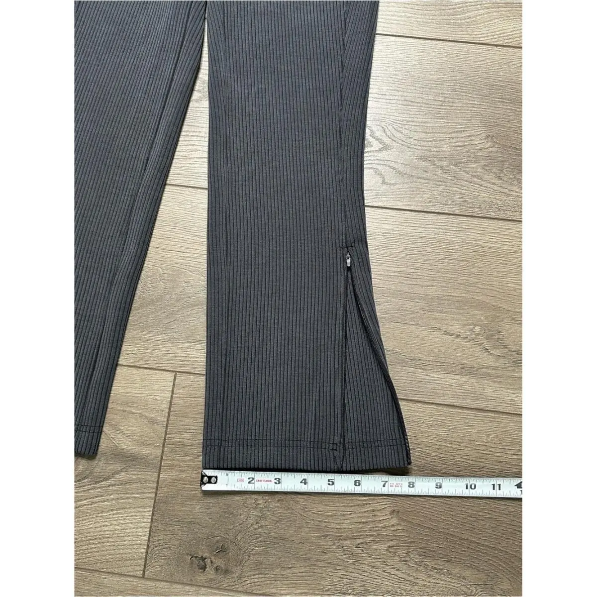 Lululemon clothing - Black Gray 7