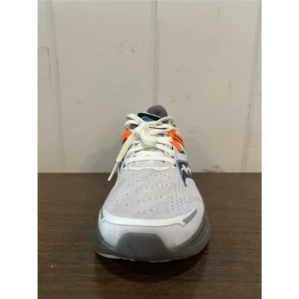 Saucony shoes - Guide 16 - Guide - S20810-85 - White/Gravel 6