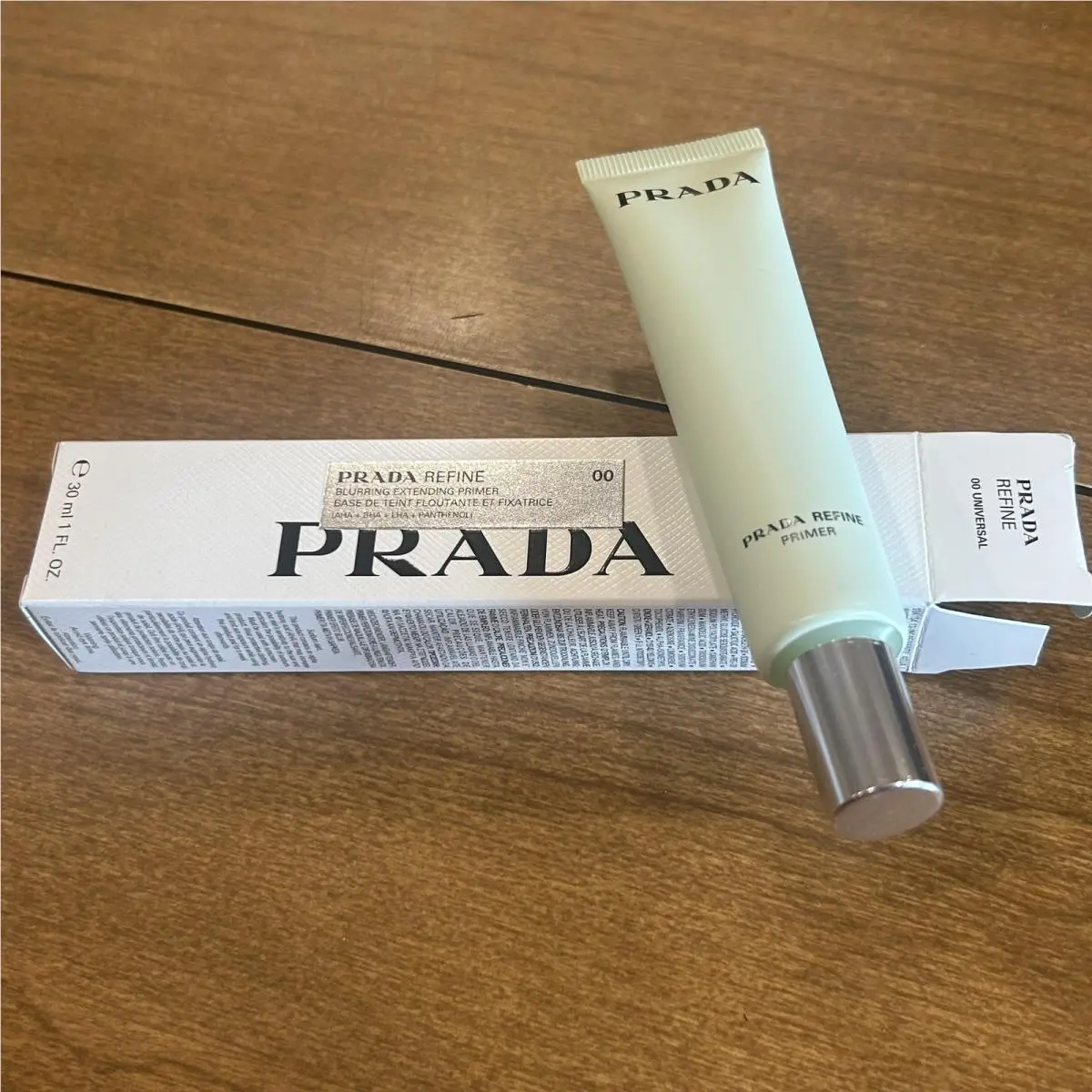 Prada Refine Blurring Extending Primer 00 Universal 1oz 30ml Makeup Base Face