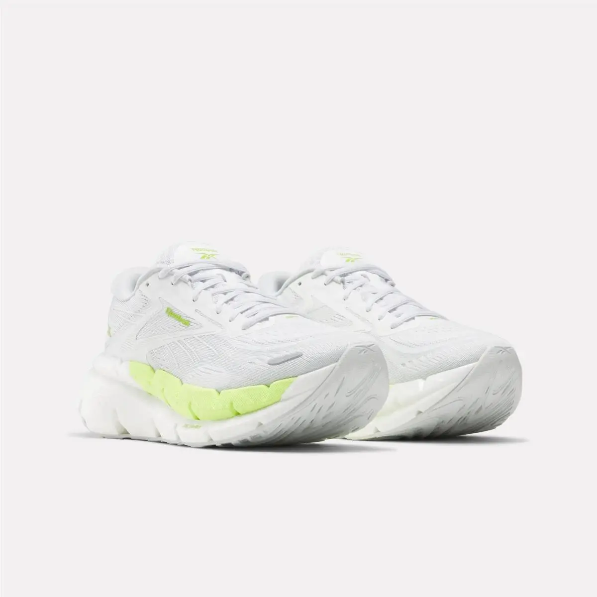 Reebok shoes - Chalk/Chalk/Brown 18