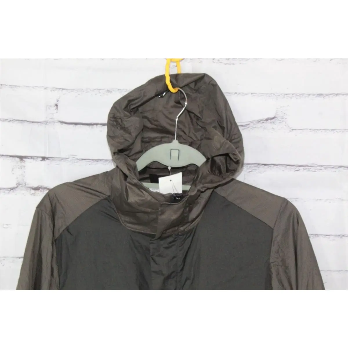 Lululemon clothing - Black 2