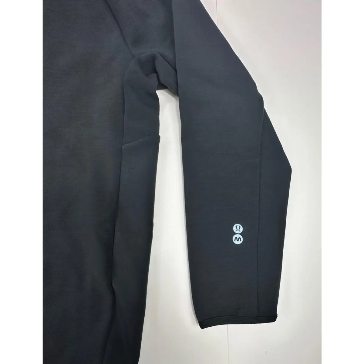 Lululemon clothing - Black 1