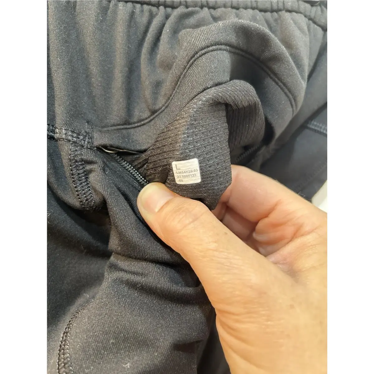 Lululemon clothing - Black 8
