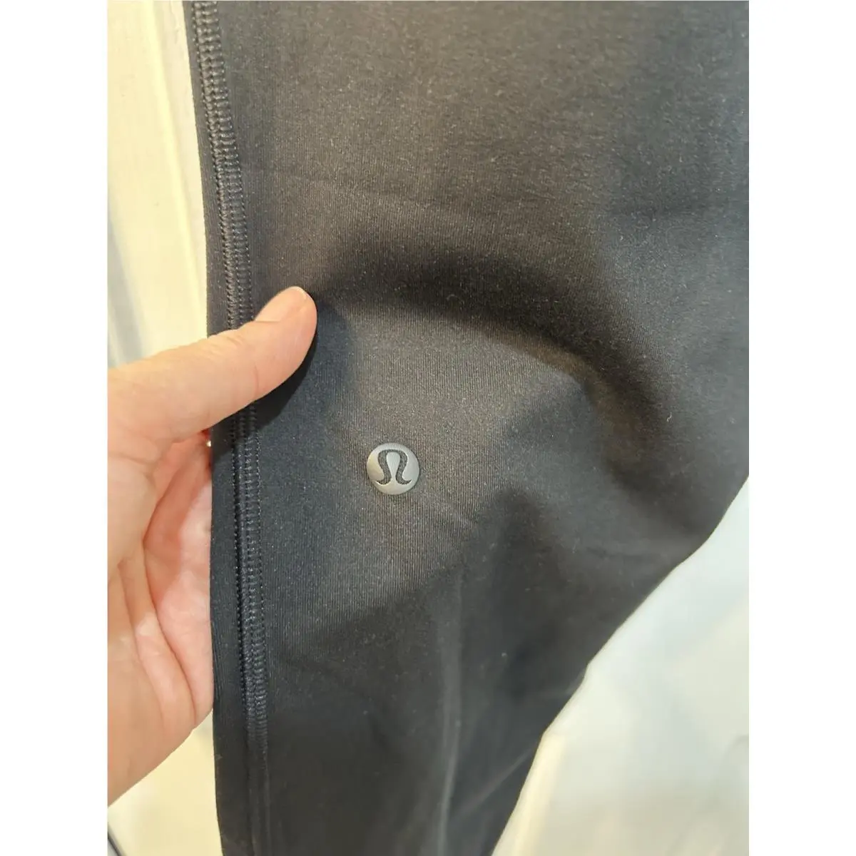 Lululemon clothing - Black 7