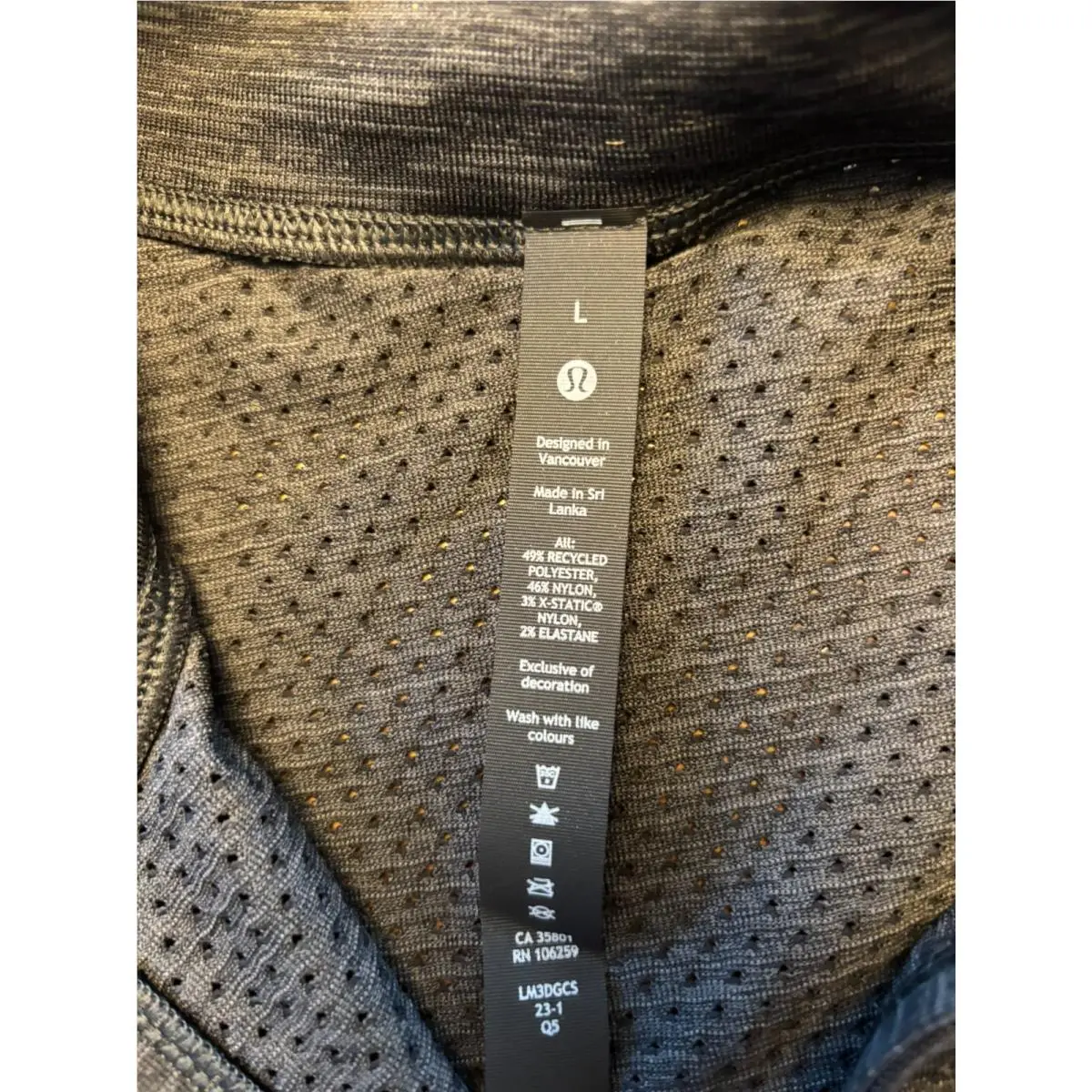 Lululemon clothing - Lululemon Metal Vent Tech - Metal Vent Tech - Gray 2