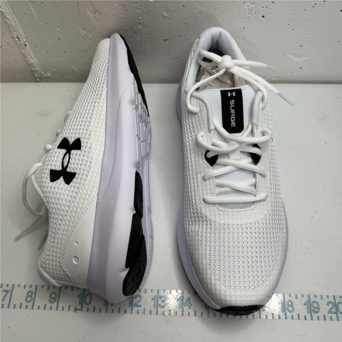 Under Armour shoes - SURGE 3 - SURGE - White 9