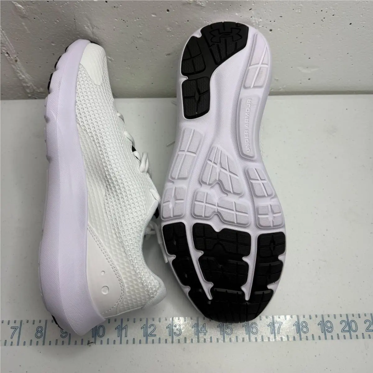Under Armour shoes - SURGE 3 - SURGE - White 11