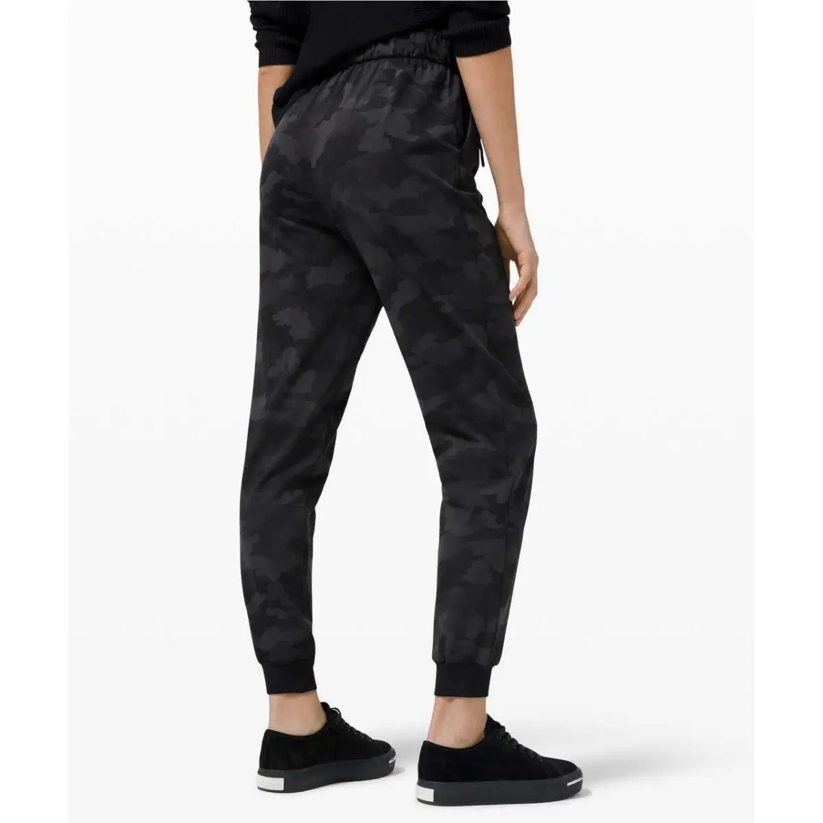 Lululemon Stretch High Rise Jogger Shorter Length Size 12 Heritage Camo