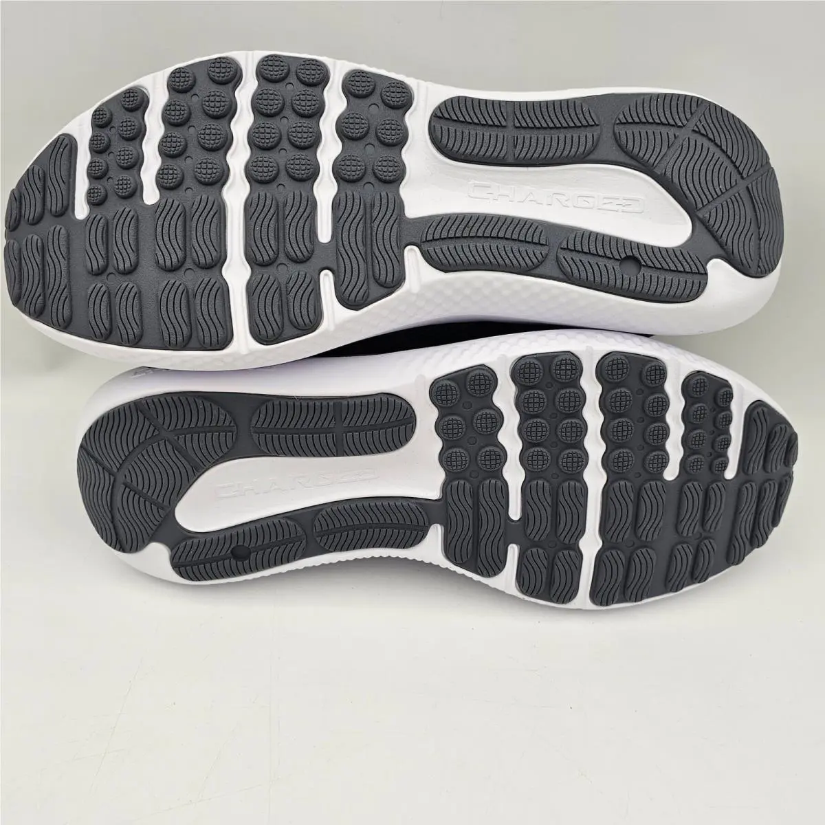 Under Armour shoes - Charged Surge - Charged Surge - Black 7