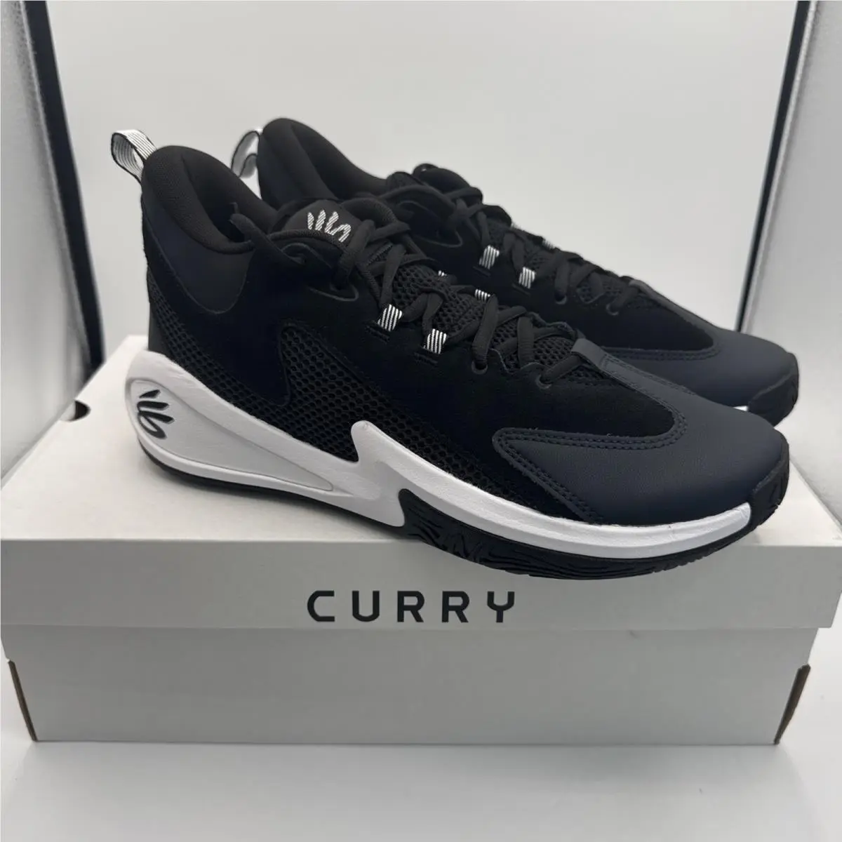 Under Armour shoes - Under Armour Curry 3 - Curry - 6000750-002 - Black 0